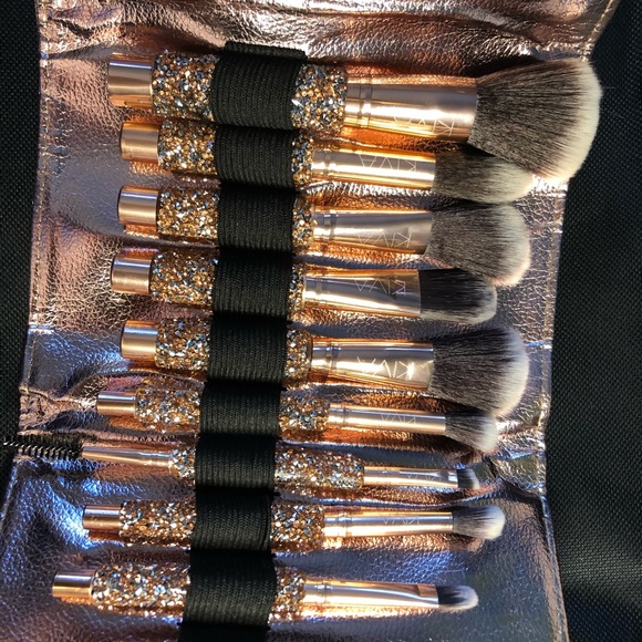 Make up brushes - Picture 4 of 5
